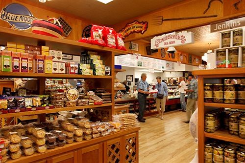 Granzella'S Inn Уилямс Екстериор снимка